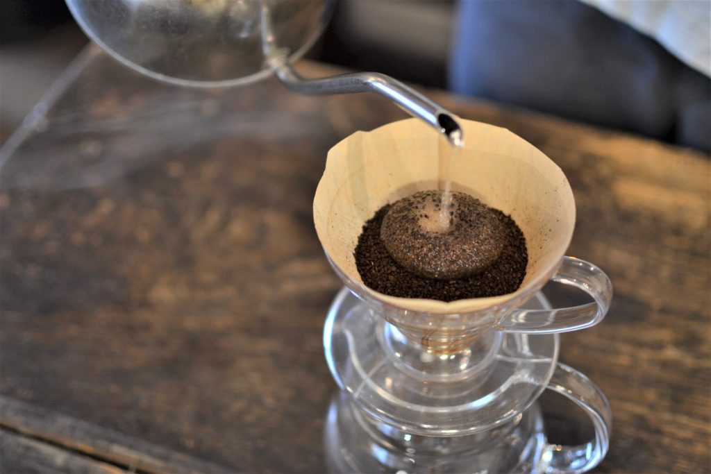 【コーヒーの知識】ドリップコーヒーの『蒸らし』は何のためにするの？必要なの？