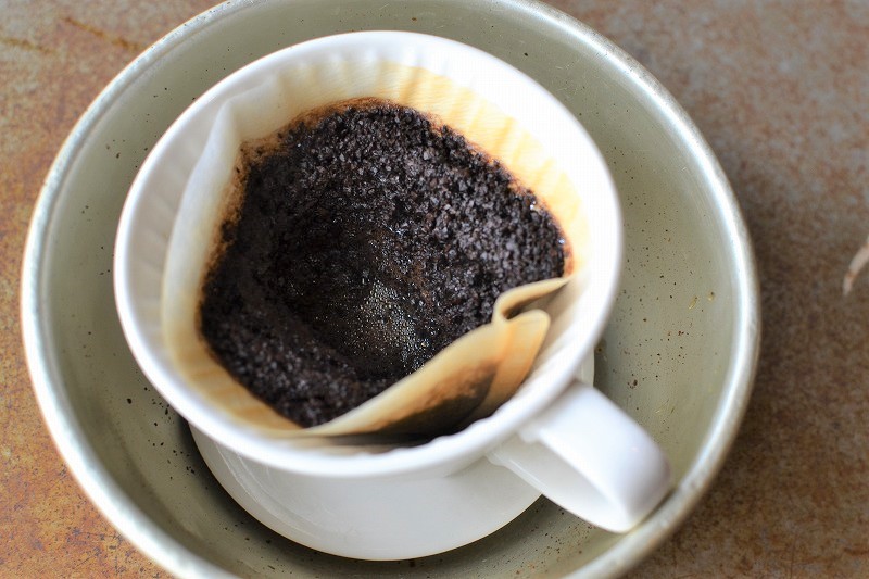 【コーヒー粉の壁（土手）】ドリップの時は崩すべきなの？味の違いを解説します！